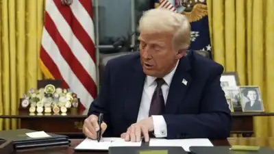Trump’s Tariff Threat Causes U.S. Futures to Plummet